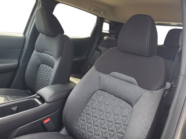 New 2026 Nissan Kicks SV image 17