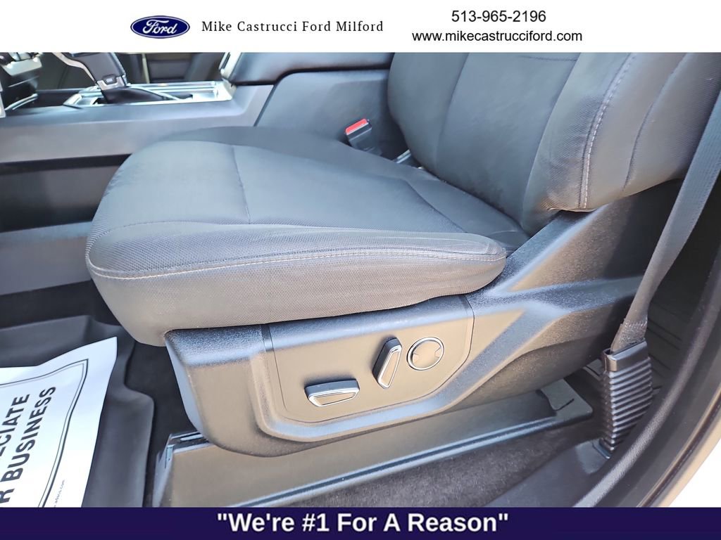 Used 2018 Ford F150 XLT w/ Equipment Group 302A Luxury AWD/4WD image 26