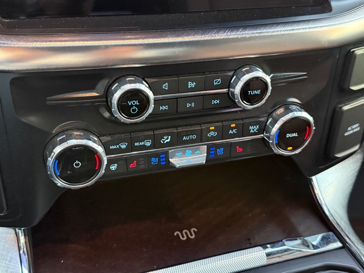 Used 2022 Ford F150 King Ranch w/ Equipment Group 601A High RWD image 35