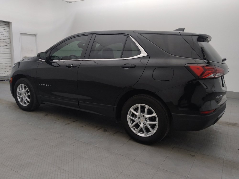 Used 2024 Chevrolet Equinox LT FWD image 3
