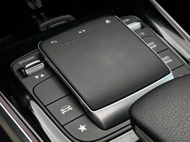 Used 2021 Mercedes-Benz GLB 250 4MATIC image 40