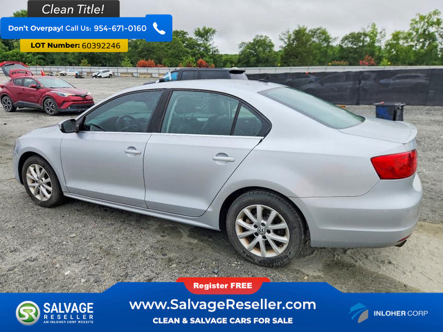 Used 2014 Volkswagen Jetta SE FWD image 3