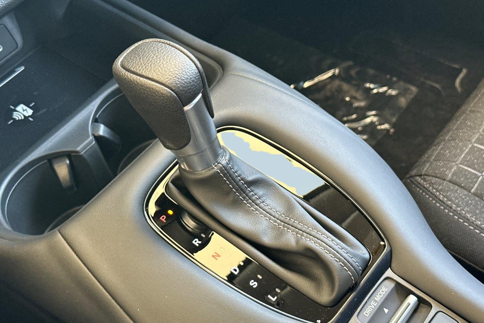 New 2026 Honda HR-V LX image 17