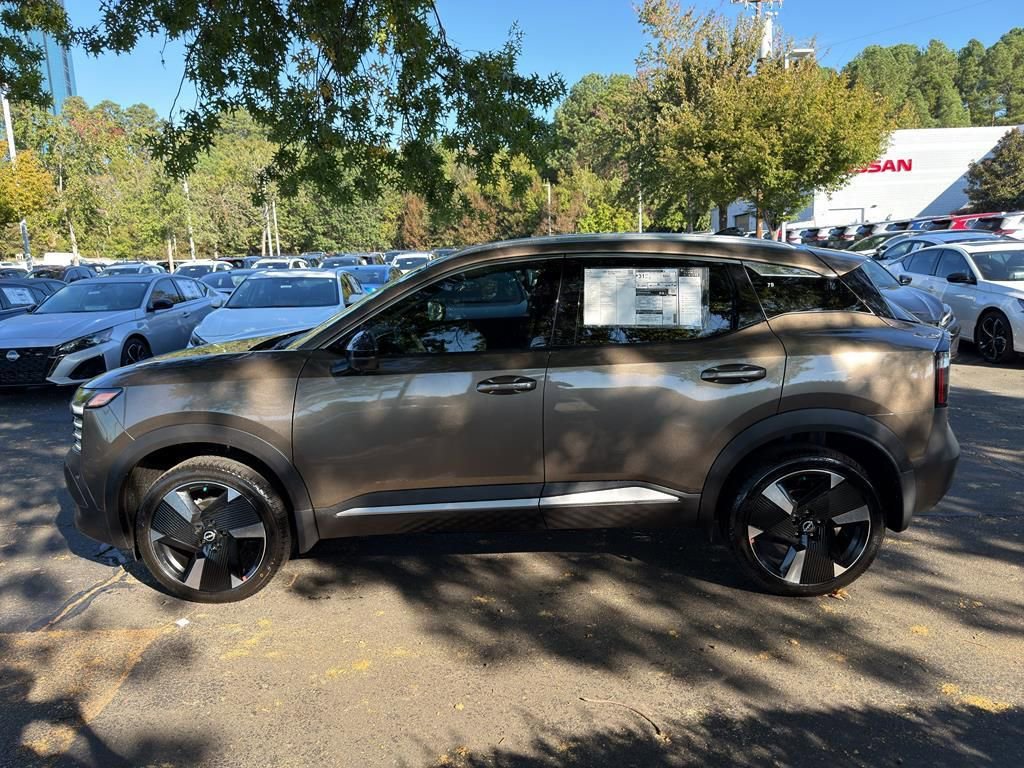 New 2026 Nissan Kicks SR image 4