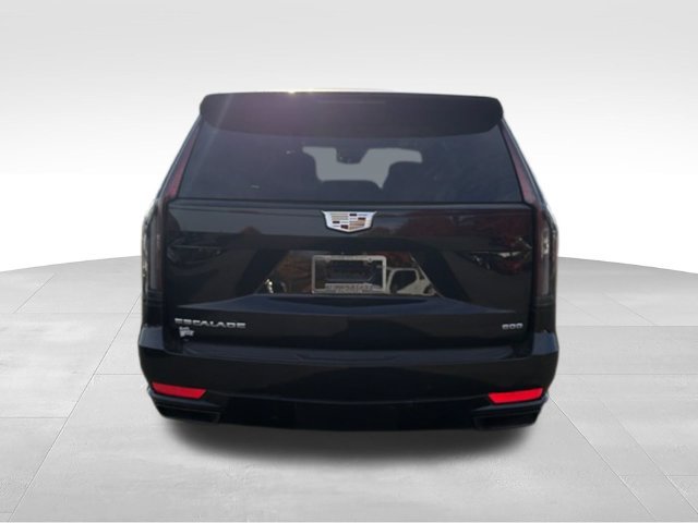 Used 2023 Cadillac Escalade Sport Platinum AWD/4WD image 4