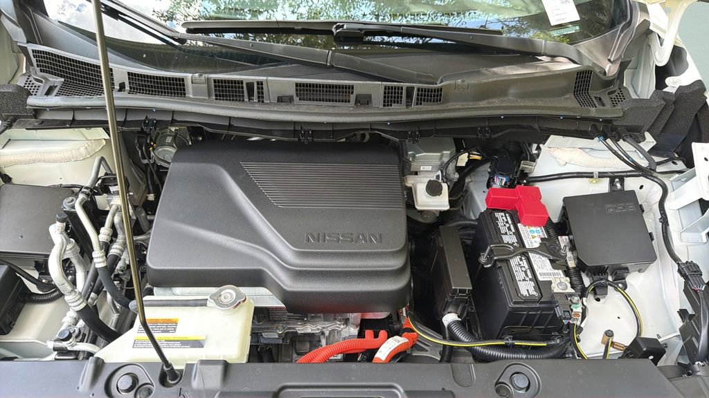 Used 2023 Nissan Leaf SV Plus FWD image 28
