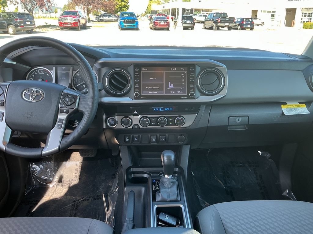 Used 2023 Toyota Tacoma SR5 AWD/4WD image 15
