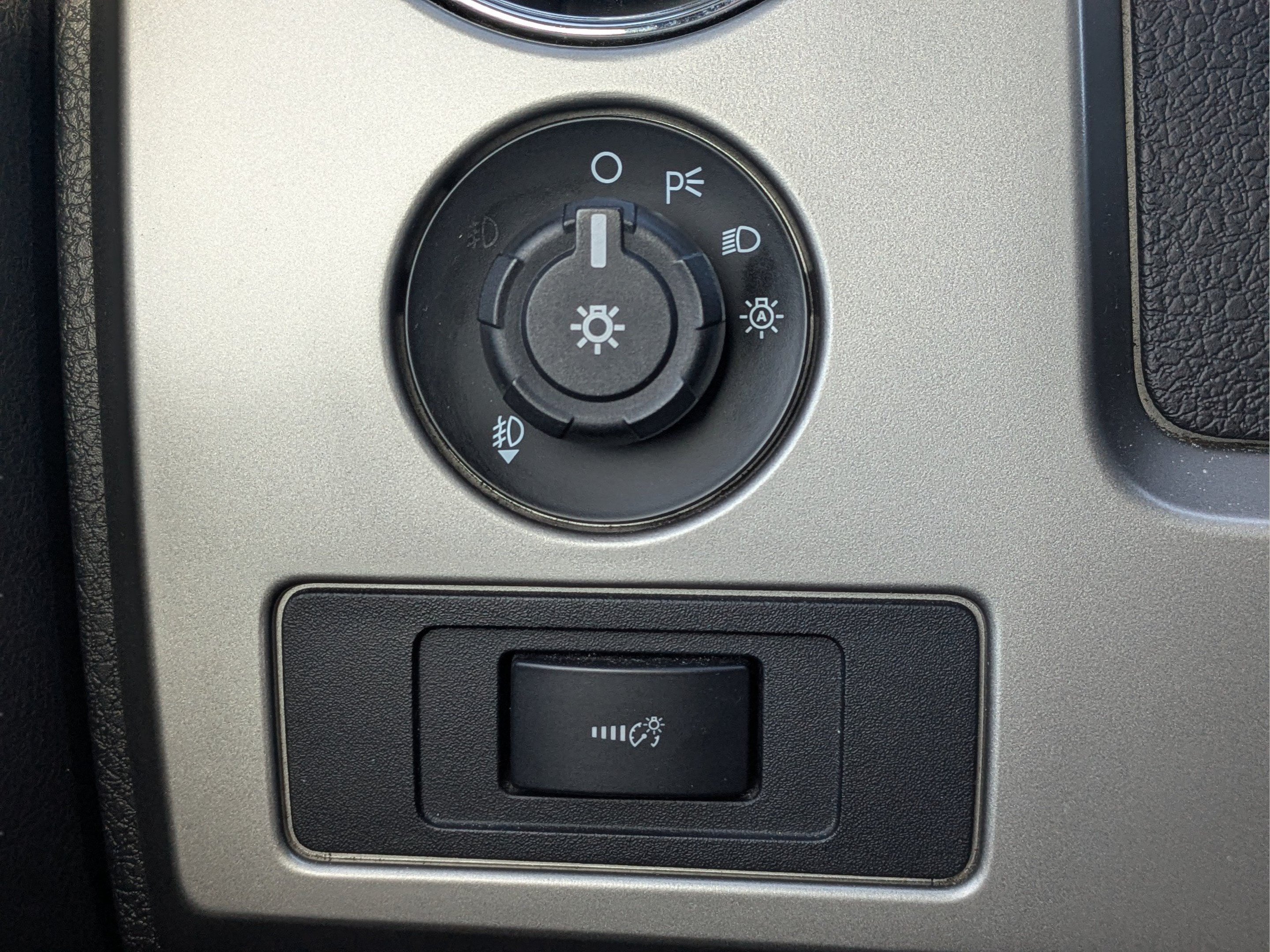 Used 2013 Ford F150 FX4 w/ Luxury Equipment Group AWD/4WD image 22
