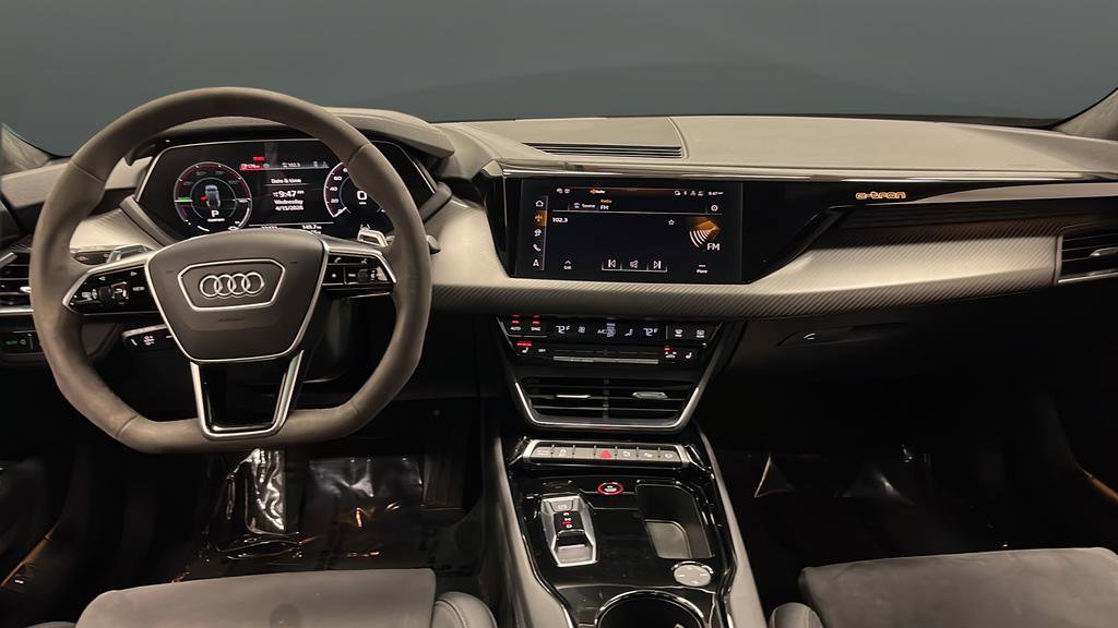 Used 2024 Audi e-tron GT Prestige w/ Prestige Package AWD/4WD image 11
