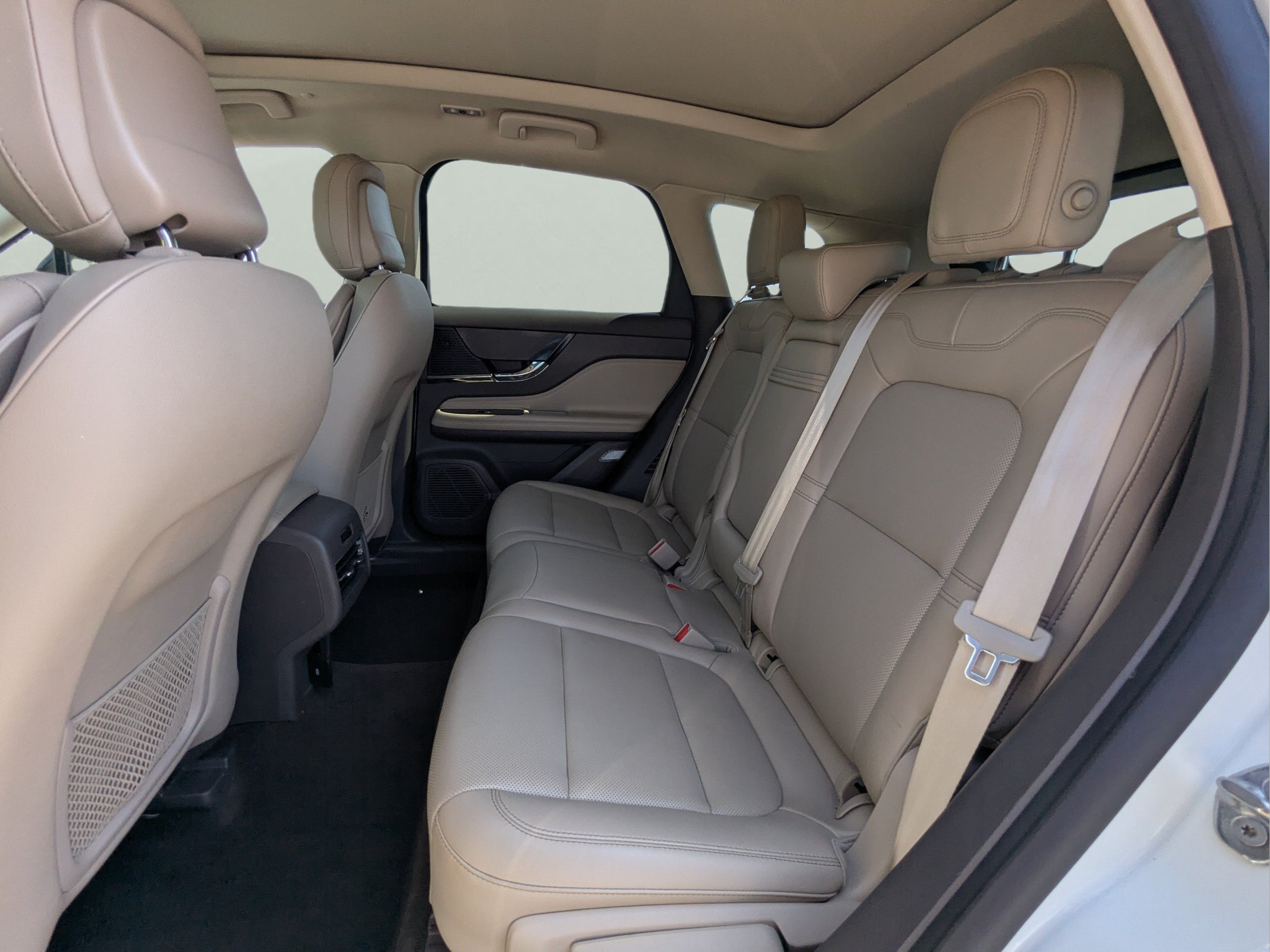 Used 2020 Lincoln Corsair FWD image 12