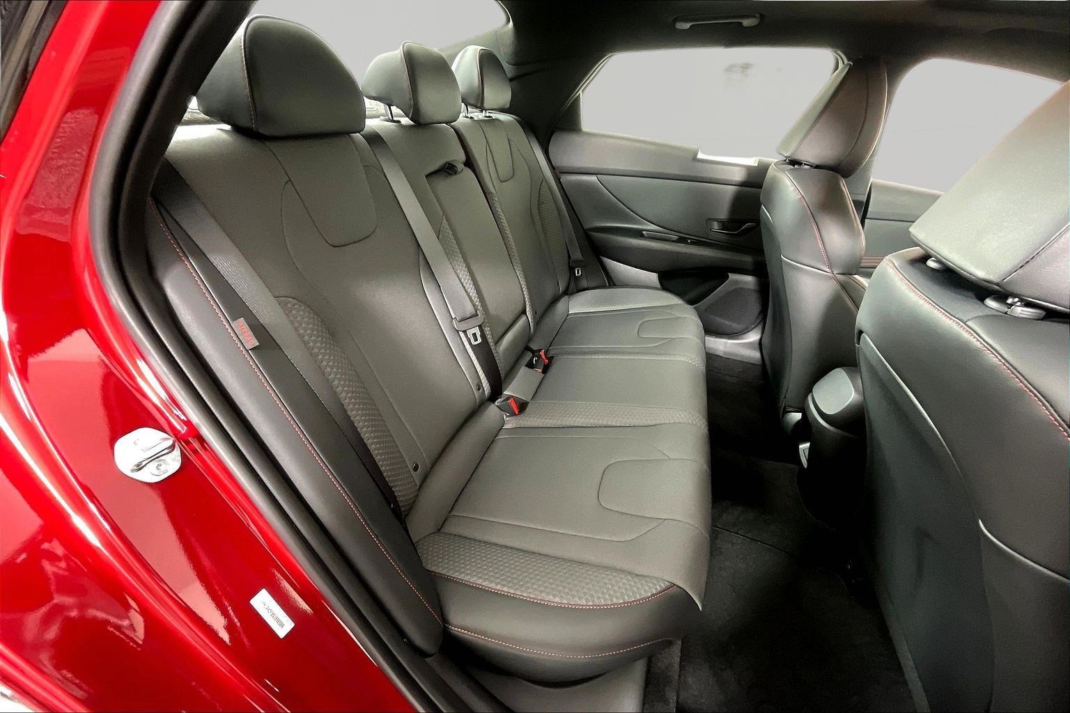 Certified 2025 Hyundai Elantra N Line image 24