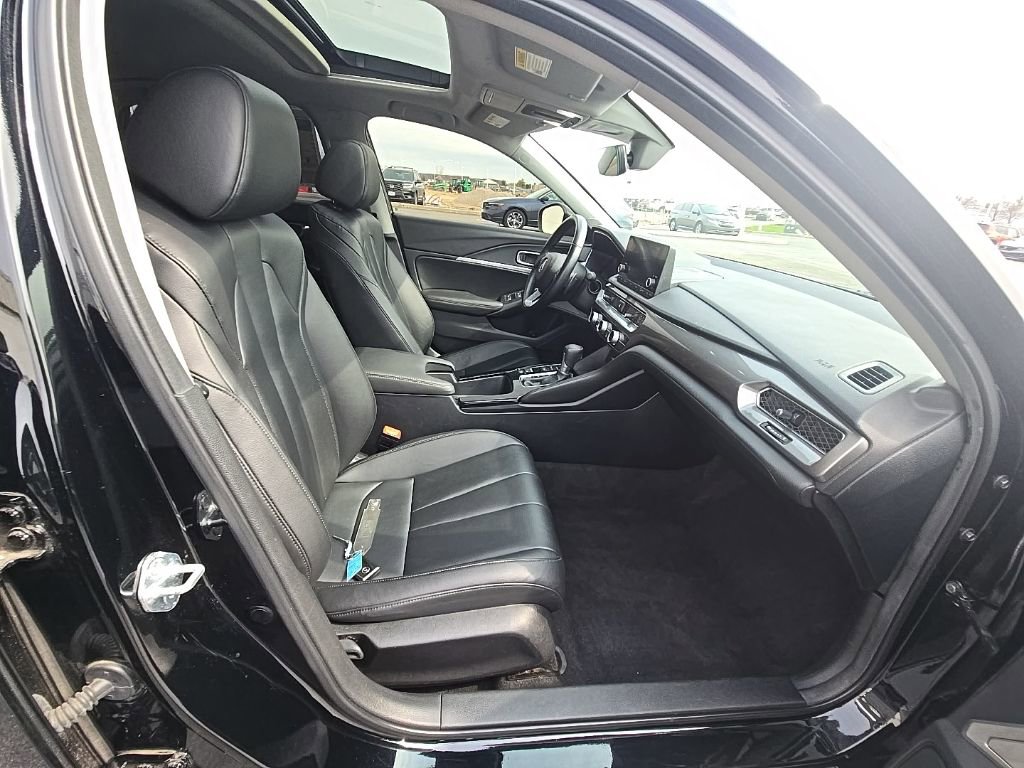 Used 2025 Acura Integra Base image 31