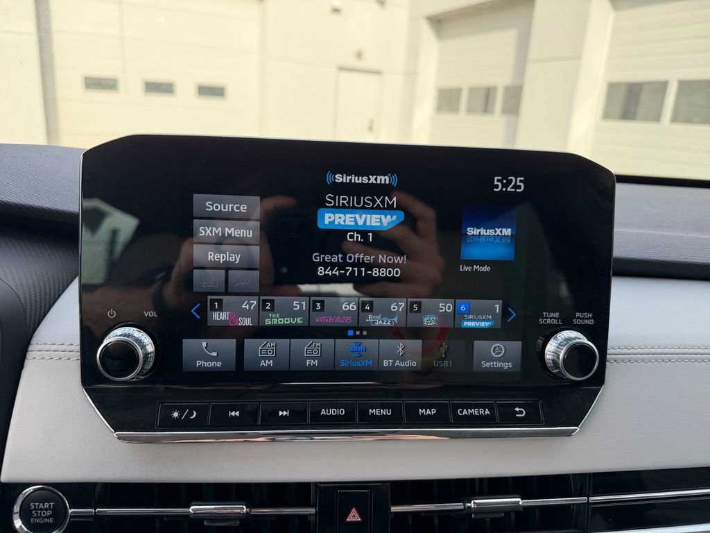 Used 2022 Mitsubishi Outlander SEL image 17