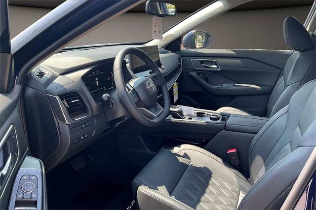 New 2026 Nissan Rogue Platinum w/ Platinum Premium Package image 7