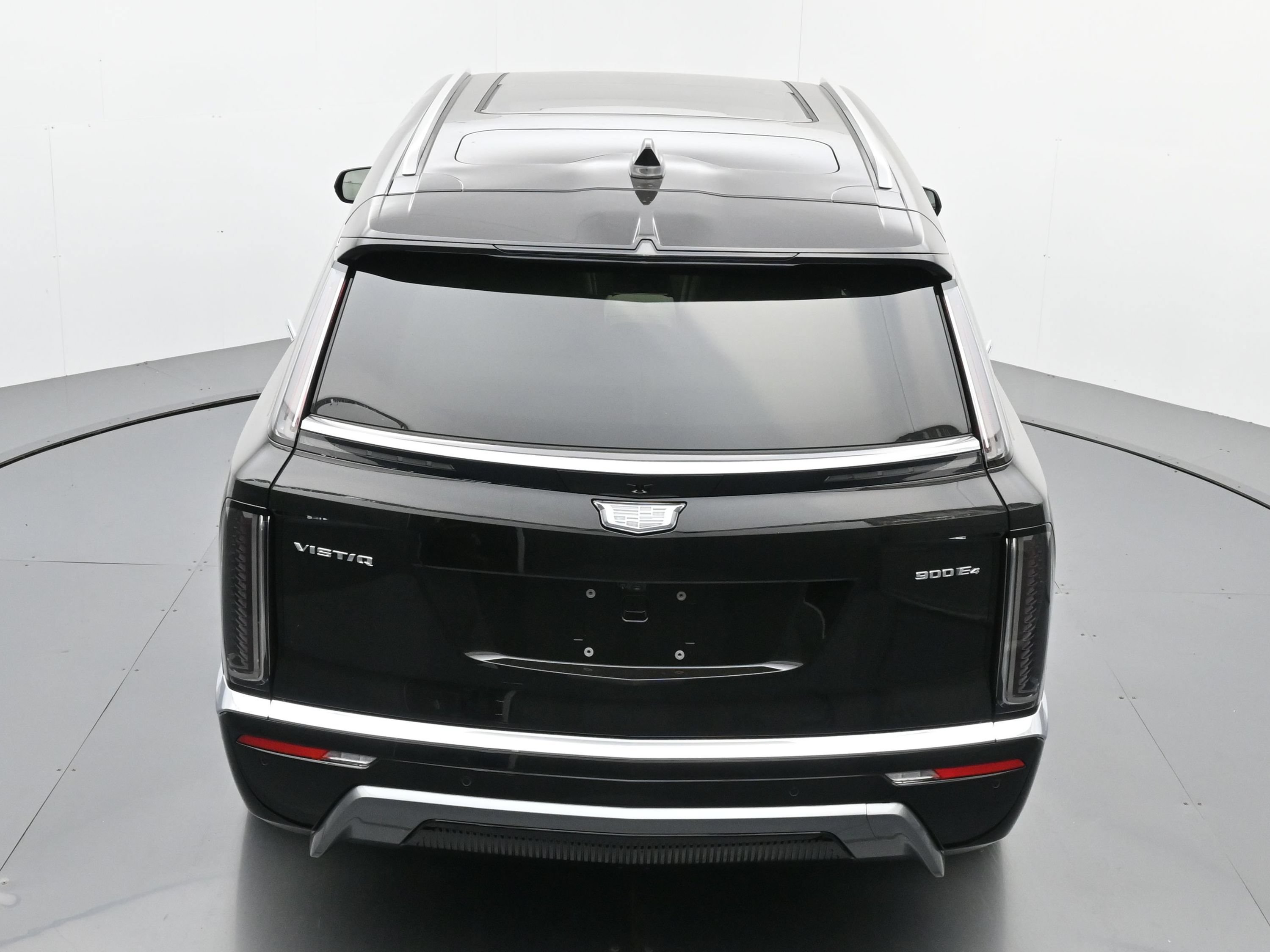 New 2026 Cadillac Vistiq Premium Luxury w/ LPO, Floor Liner Package AWD/4WD image 26