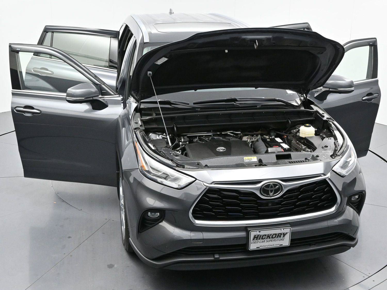 Used 2021 Toyota Highlander Limited AWD/4WD image 43