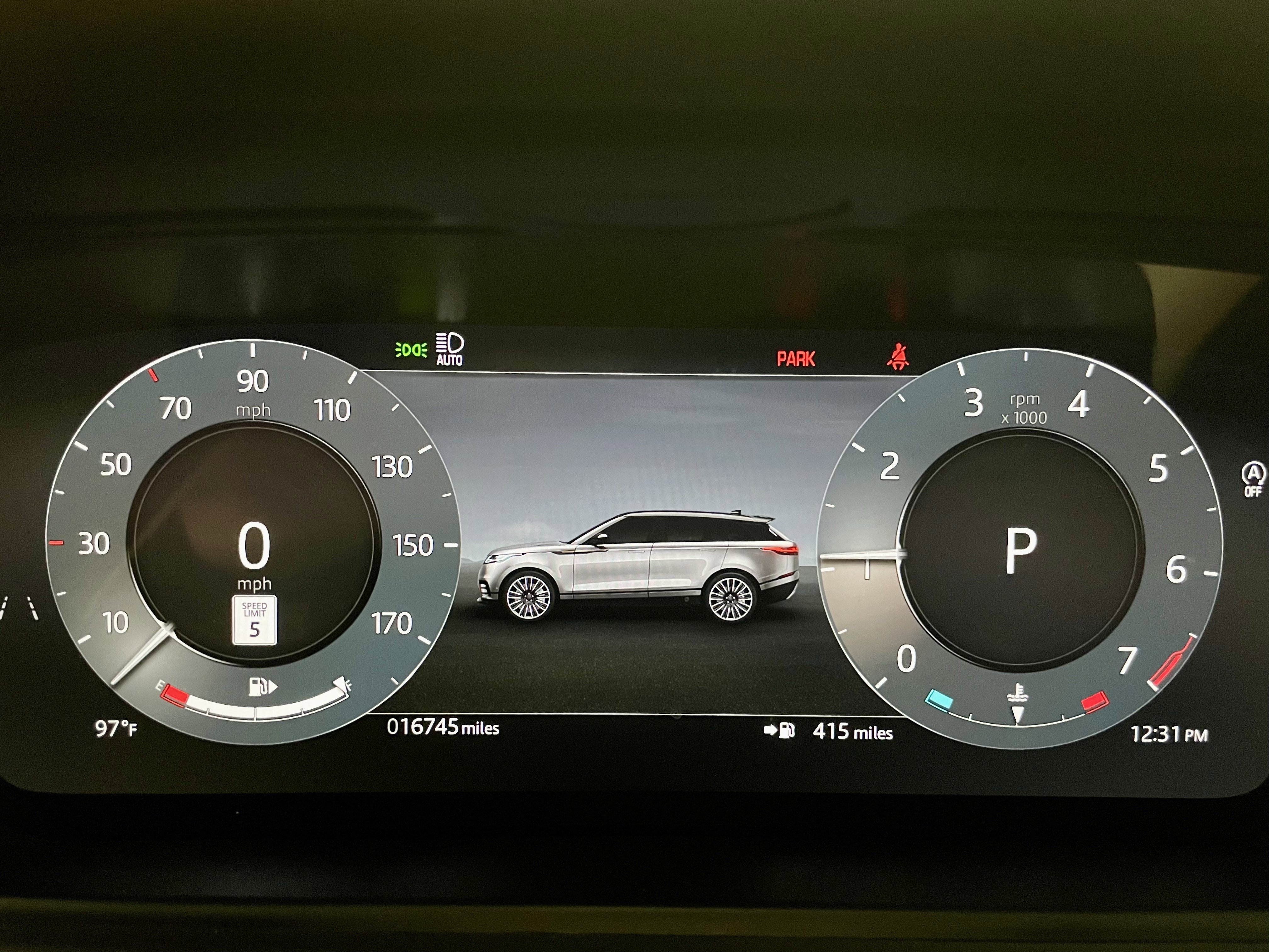 Certified 2025 Land Rover Range Rover Velar Dynamic SE AWD/4WD image 24