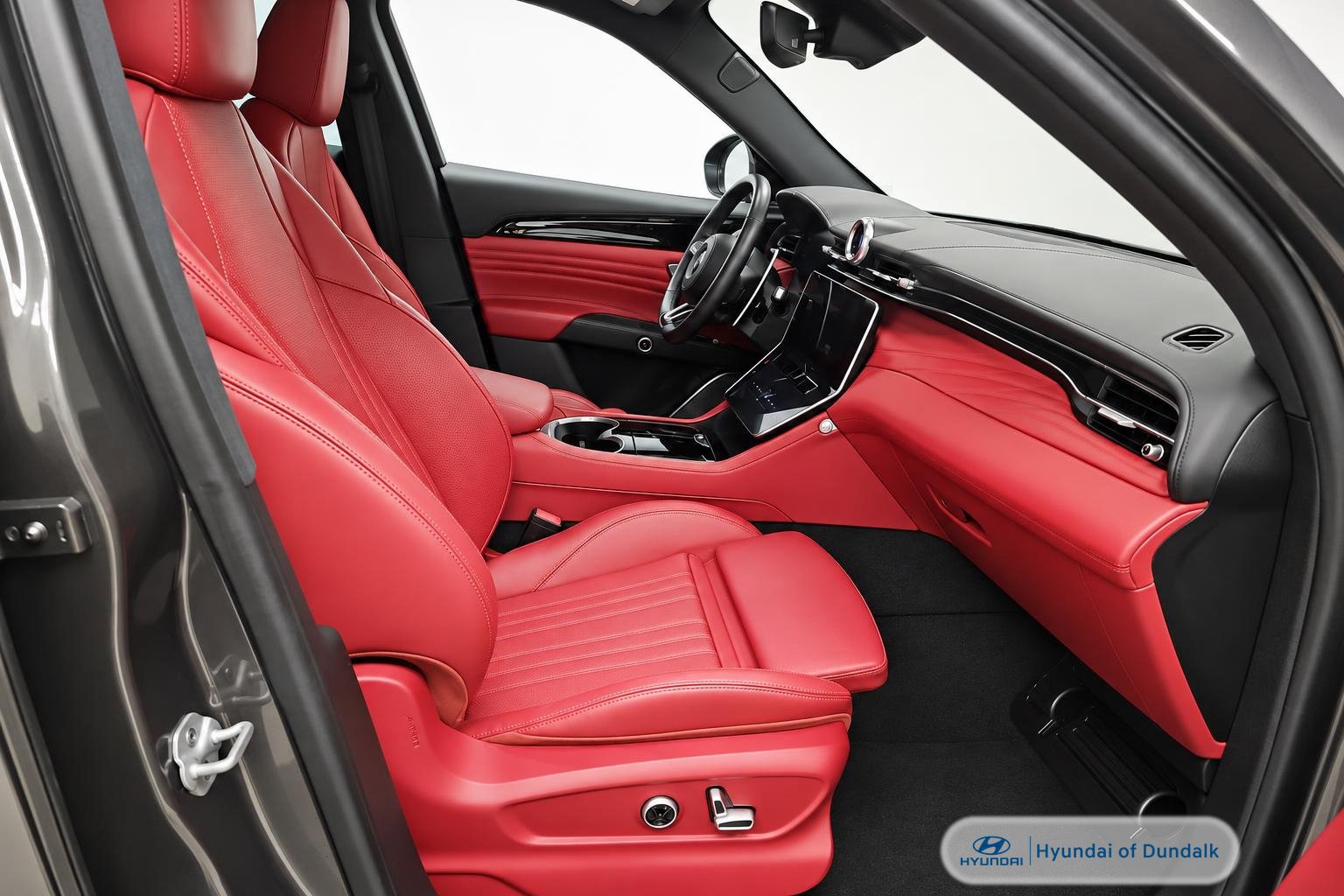 Used 2023 Maserati Grecale Modena AWD/4WD image 8