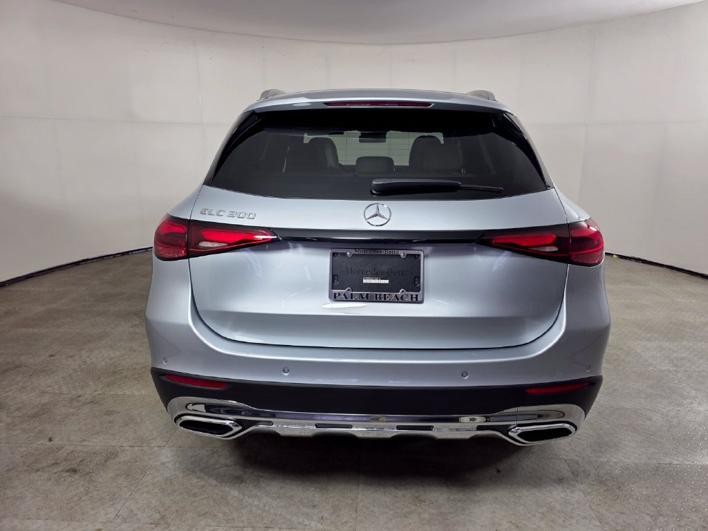 Certified 2026 Mercedes-Benz GLC 300 image 5