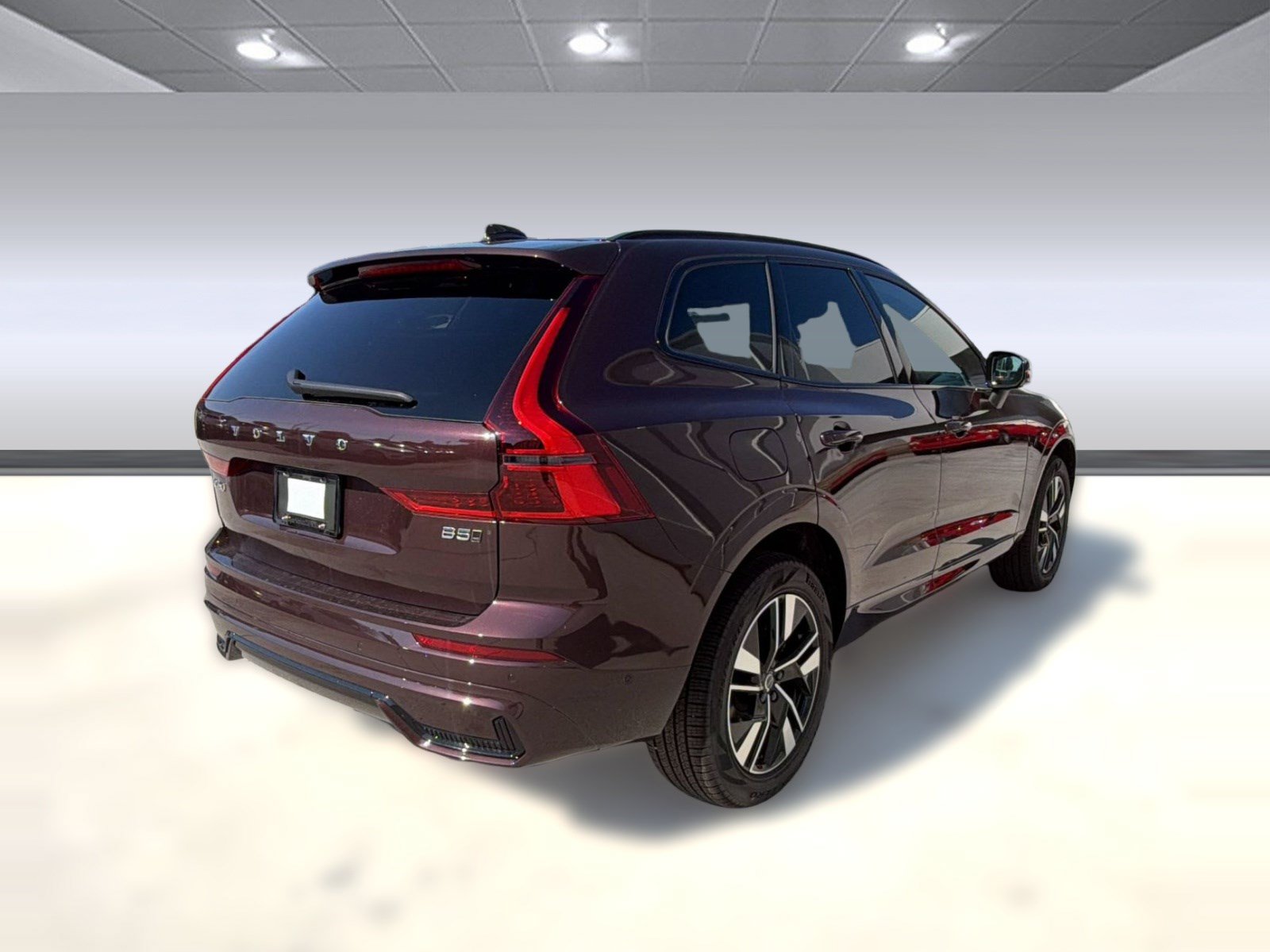 New 2026 Volvo XC60 B5 Plus w/ Climate Package AWD/4WD image 9
