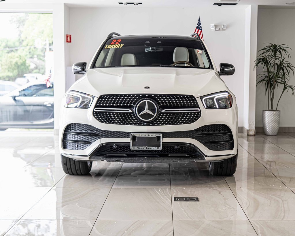Used 2022 Mercedes-Benz GLE 450 4MATIC w/ Revised AMG Line Exterior image 2