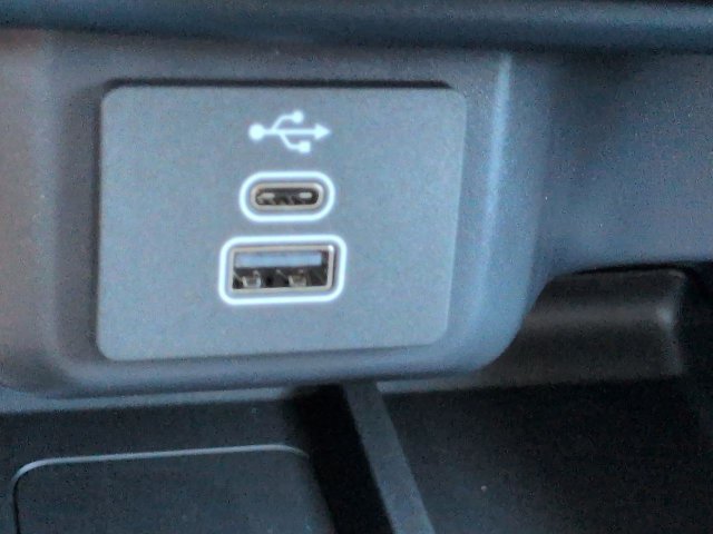 New 2026 Ford Maverick XL FWD image 21