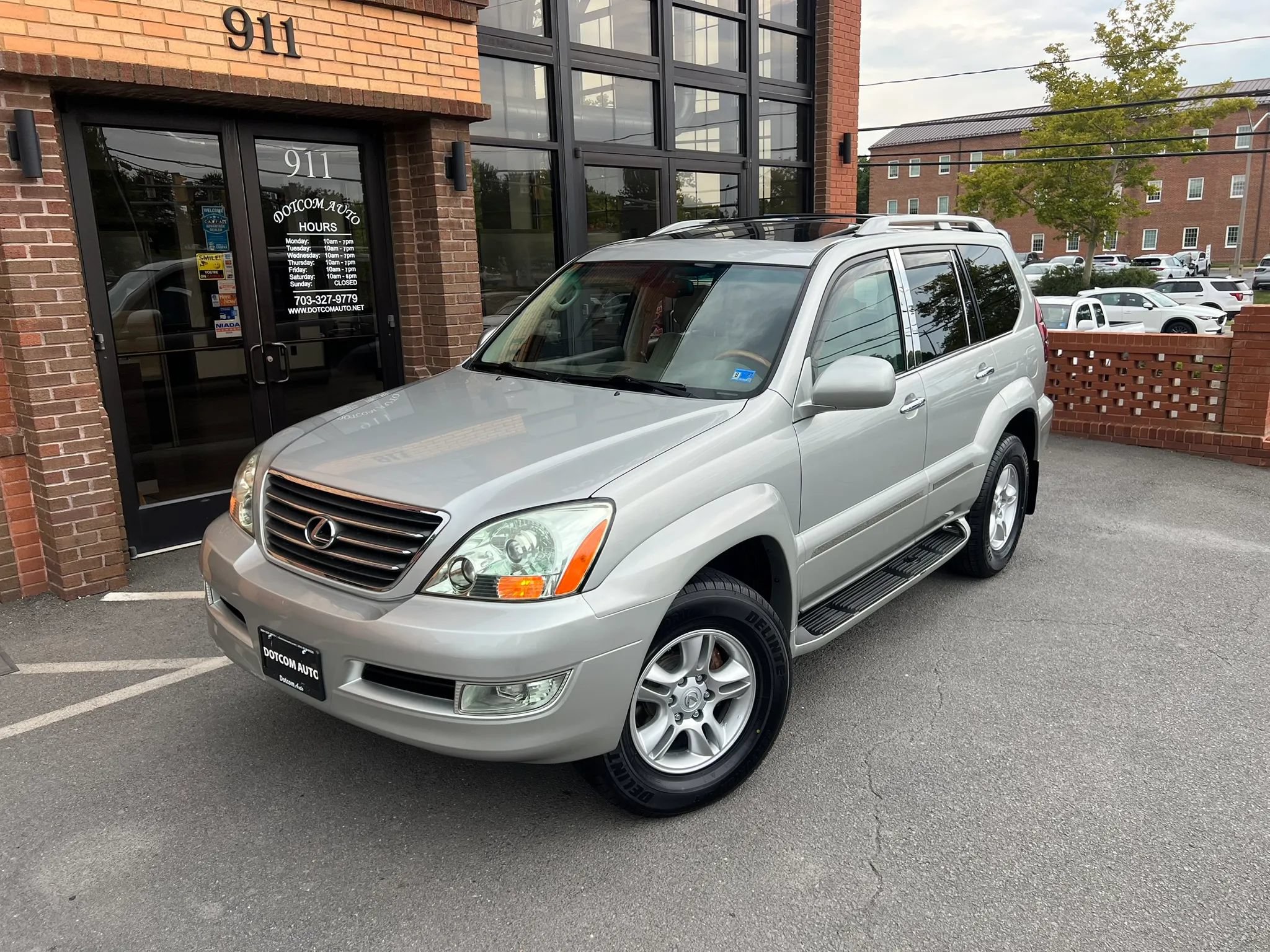 Used 2005 Lexus GX 470 AWD/4WD image 1