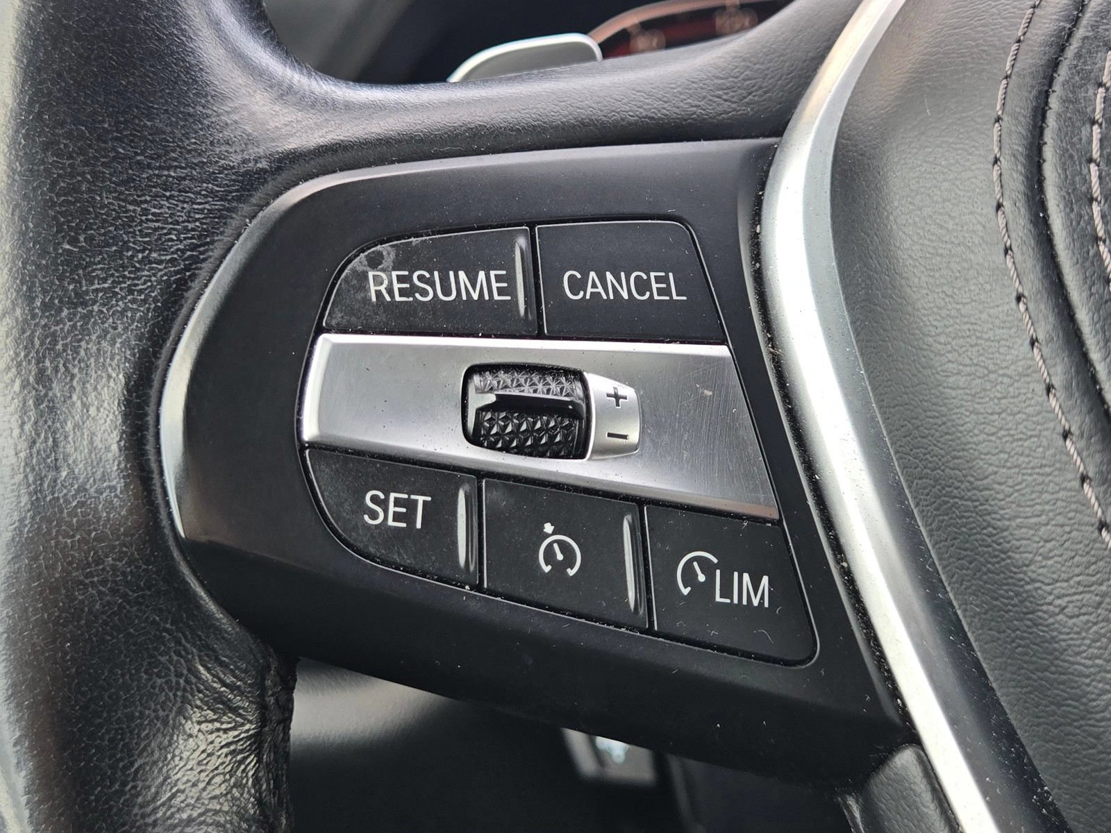 Used 2021 BMW X5 sDrive40i w/ Premium Package RWD image 27