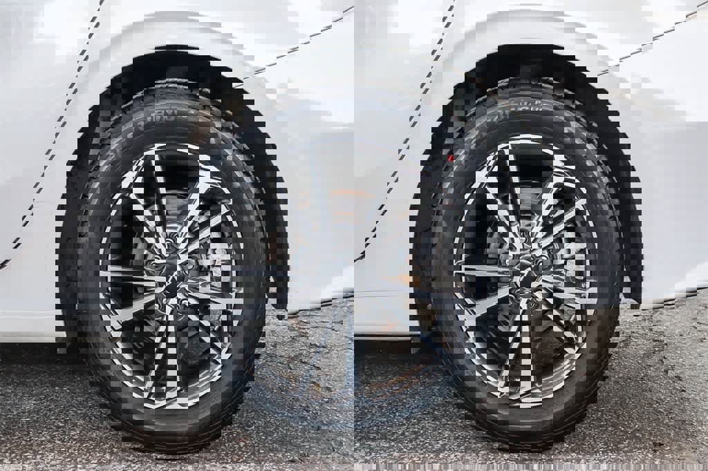 Used 2023 Kia Forte LXS w/ LXS Technology Package image 10