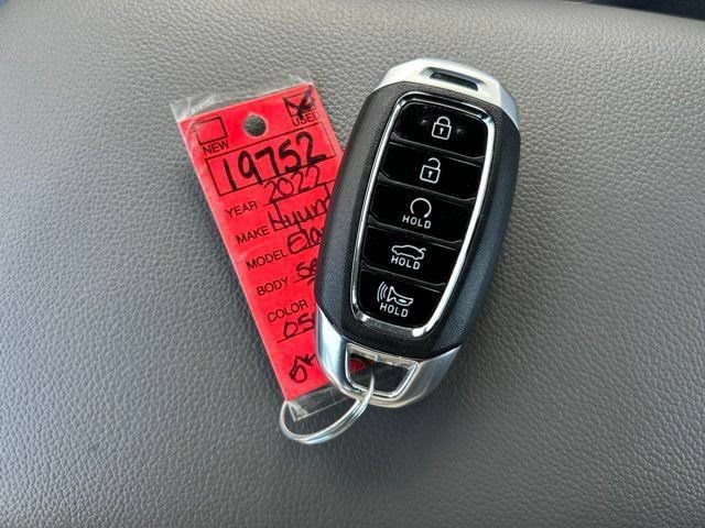 Used 2022 Hyundai Elantra SEL w/ Convenience + Premium Package FWD image 54