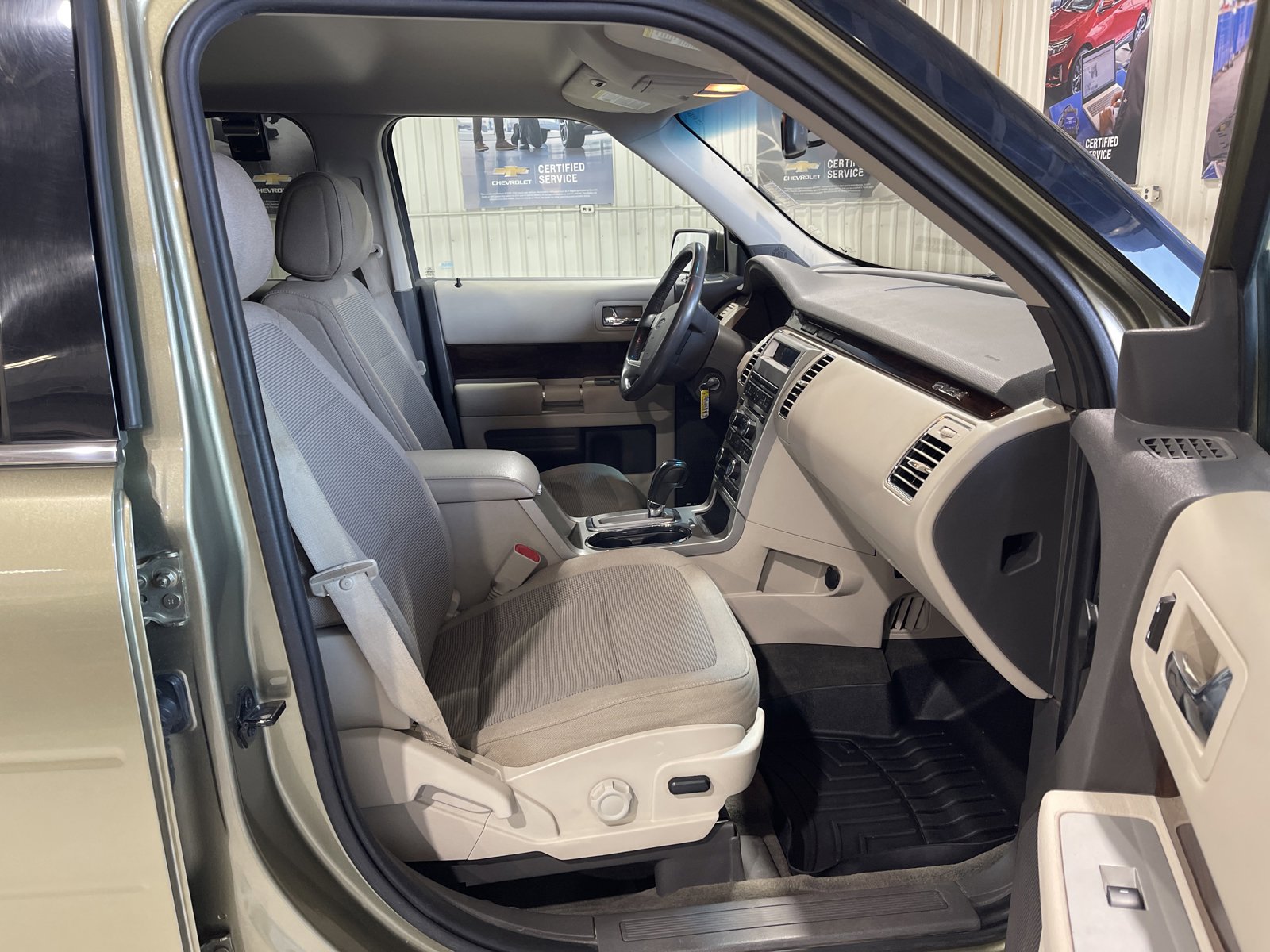 Used 2012 Ford Flex SEL w/ Equipment Group Order Code image 16