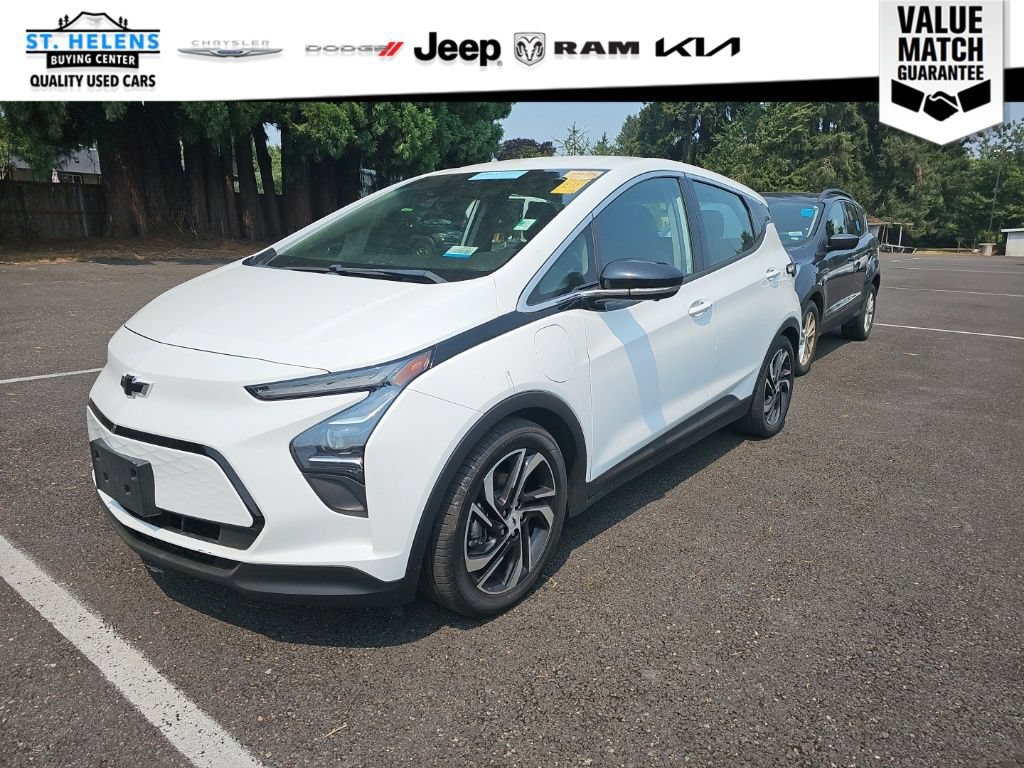 Used 2022 Chevrolet Bolt LT w/ Infotainment Package FWD 360° Tour