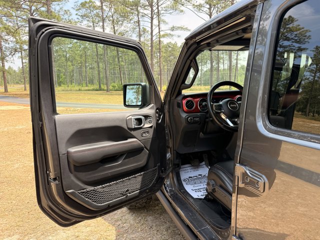Used 2021 Jeep Gladiator Rubicon w/ Uconnect 4C Nav & Sound Group image 11