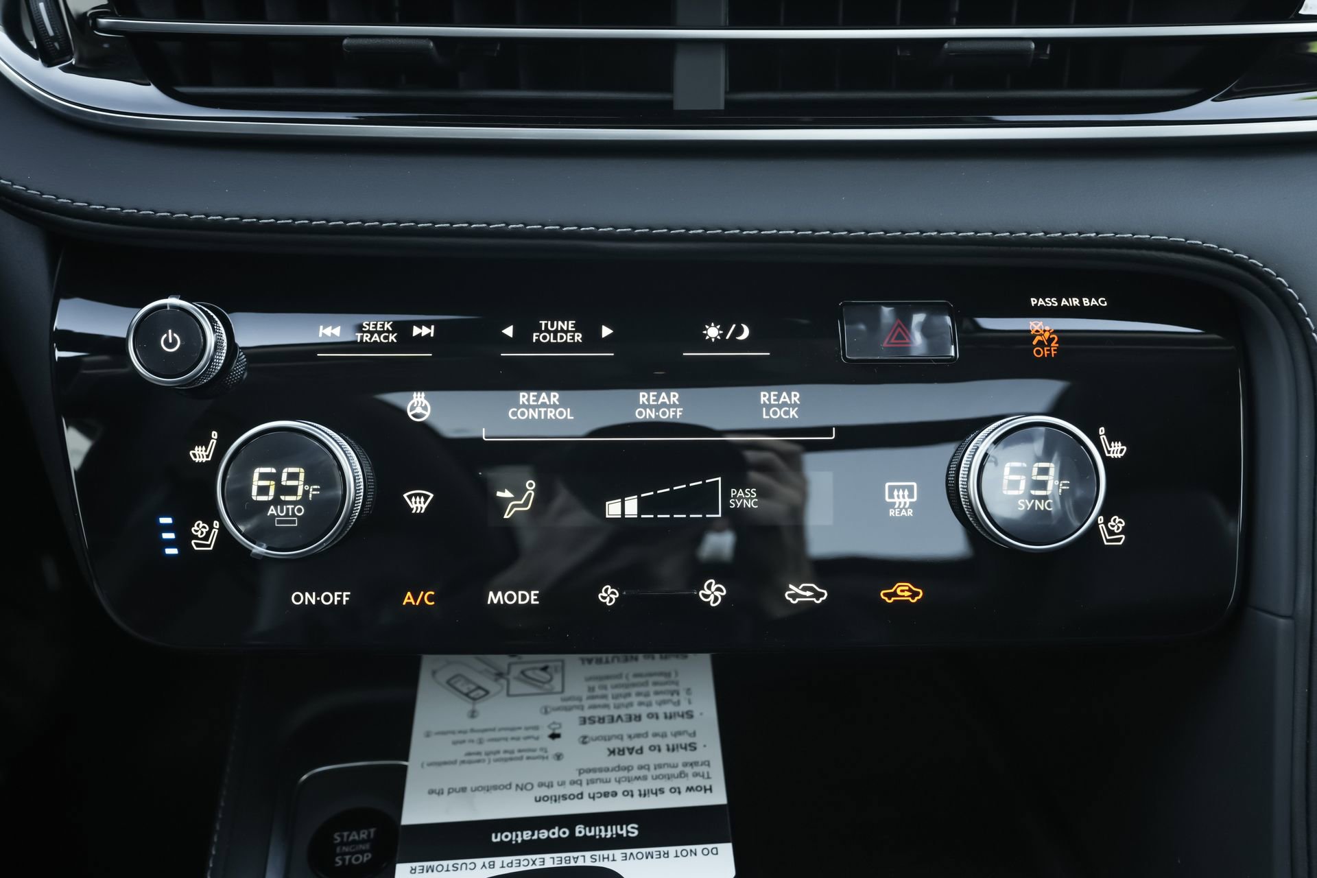 New 2026 INFINITI QX60 Luxe w/ Cargo Package image 14