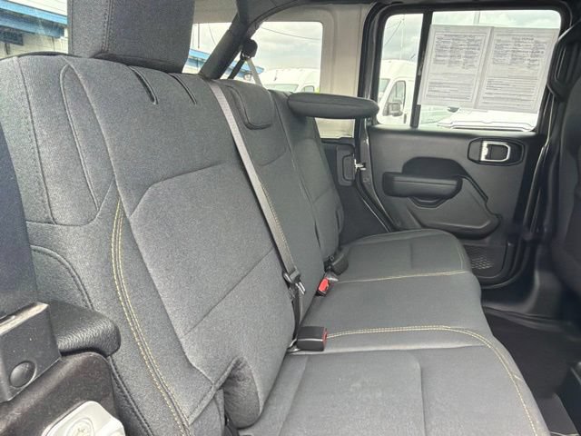 Used 2024 Jeep Wrangler Unlimited Sport AWD/4WD image 13