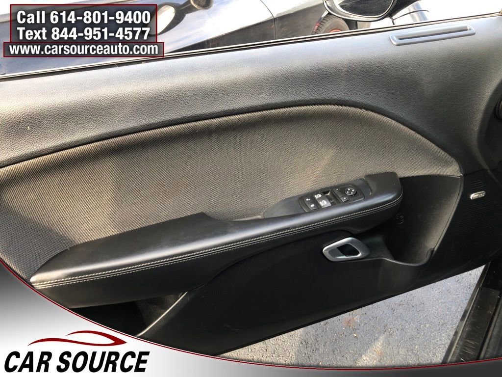 Used 2015 Dodge Challenger R/T w/ Quick Order Package 22B R/T image 15