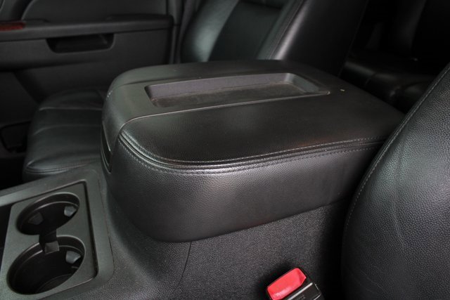 Used 2011 GMC Sierra 2500 SLT w/ Snow Plow Prep Package image 6