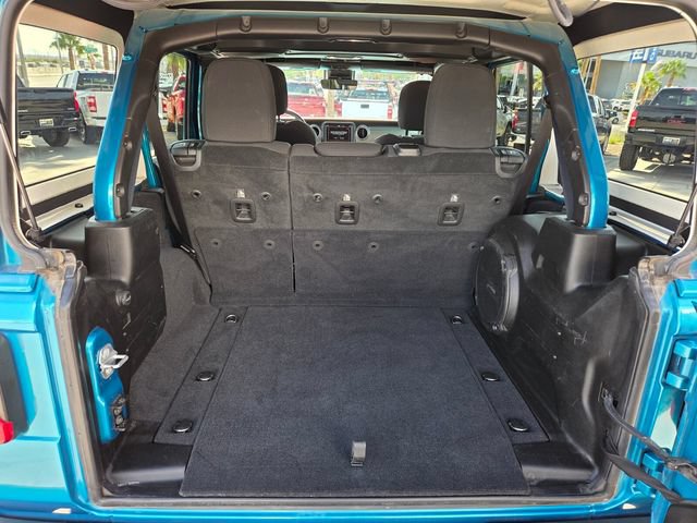Used 2019 Jeep Wrangler Unlimited Sahara AWD/4WD image 13