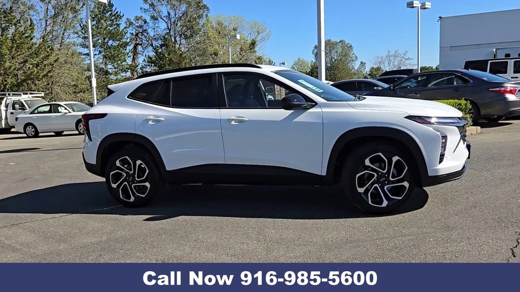 New 2026 Chevrolet Trax RS w/ Driver Confidence Package FWD image 12