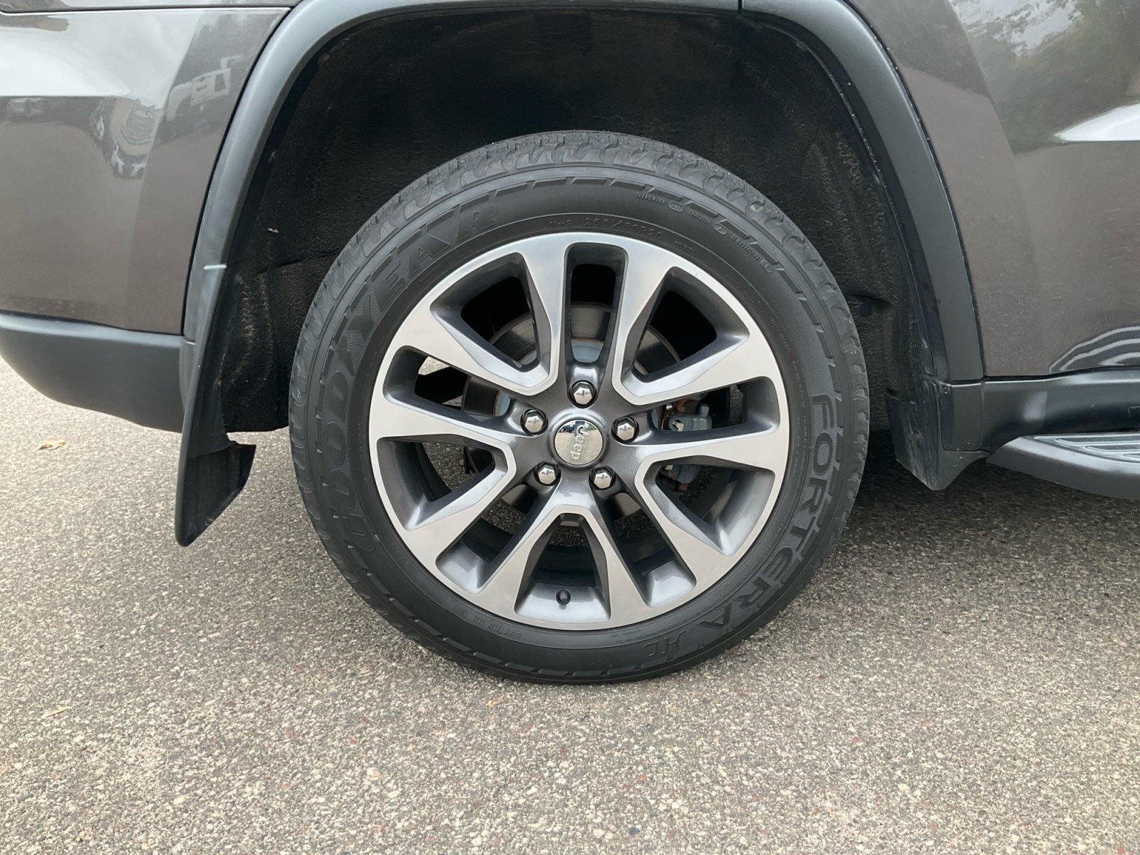 Used 2018 Jeep Grand Cherokee Limited w/ Trailer Tow Group IV AWD/4WD image 21