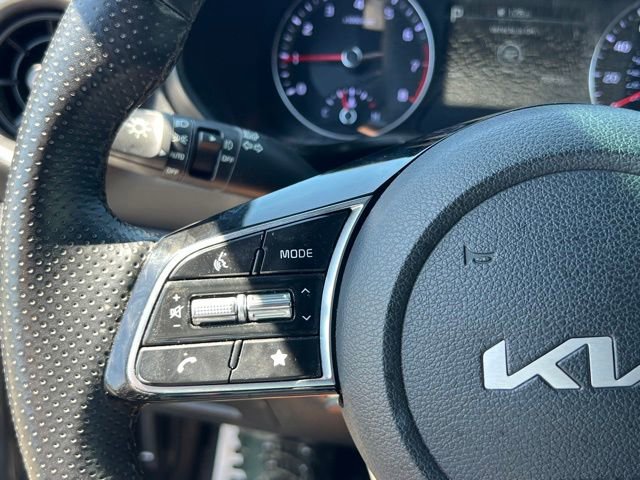 Certified 2022 Kia Forte GT-Line w/ GT-Line Premium Package FWD image 22