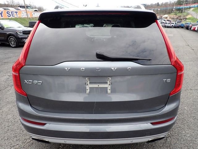 Used 2016 Volvo XC90 T5 Momentum image 4