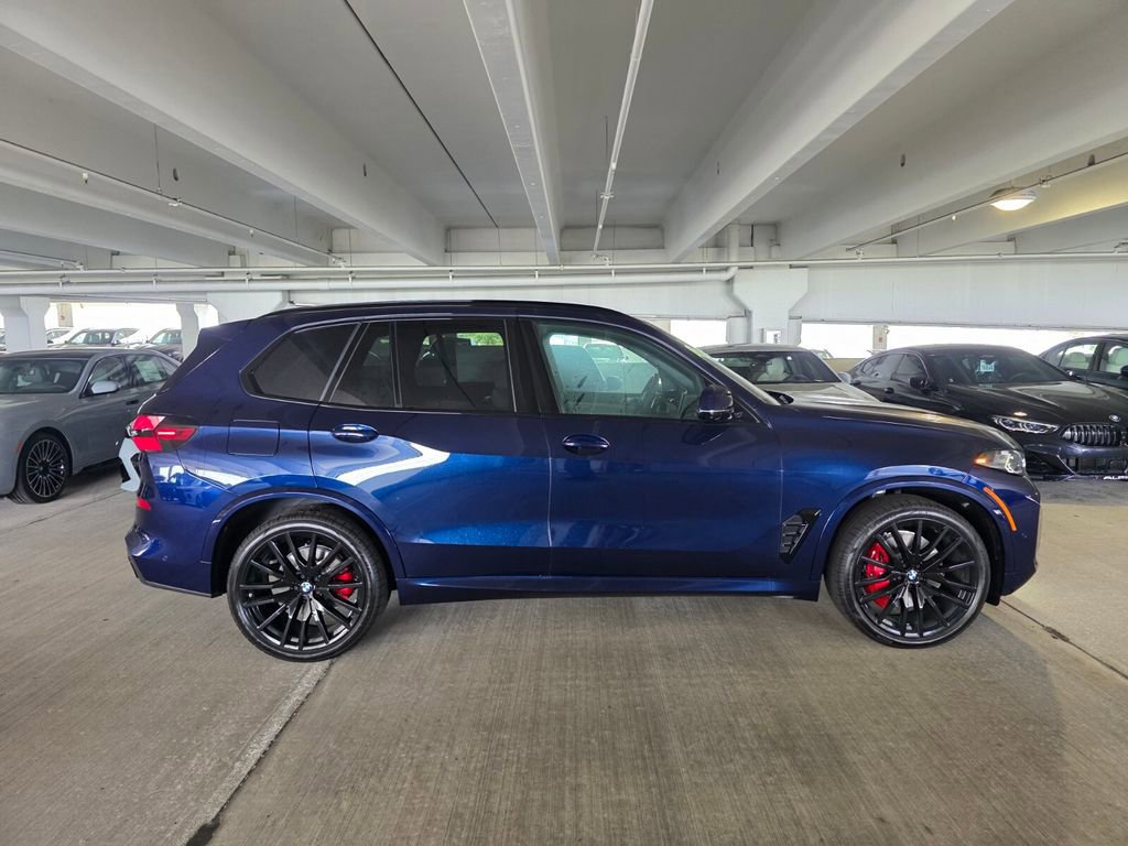 New 2026 BMW X5 sDrive40i w/ M Sport Package RWD image 3