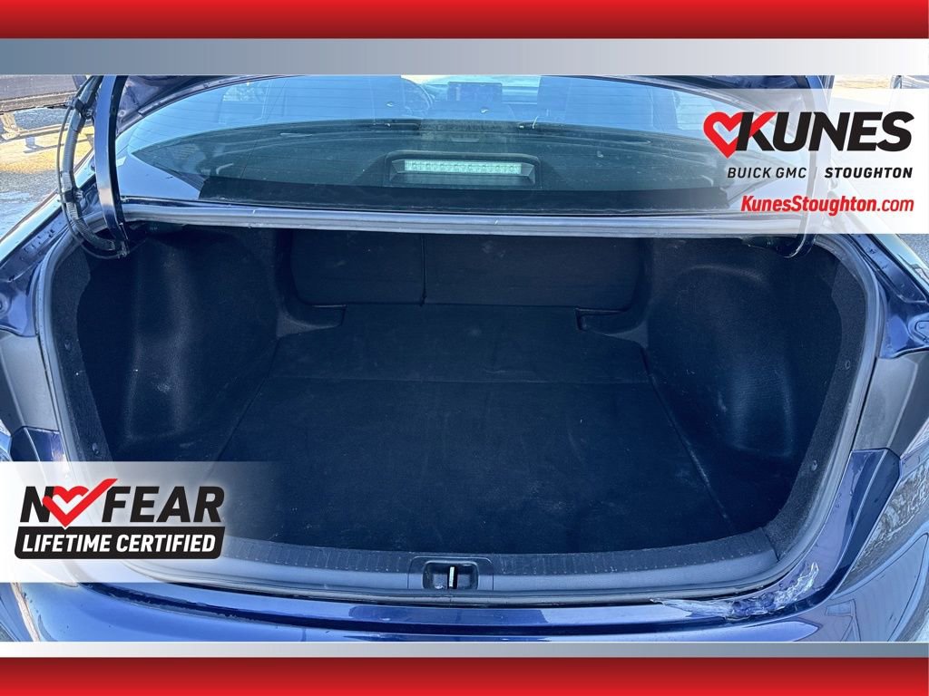 Used 2023 Toyota Corolla LE image 39