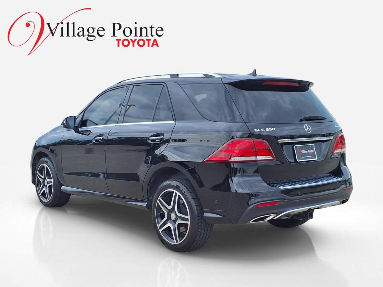 Used 2017 Mercedes-Benz GLE 350 4MATIC image 3
