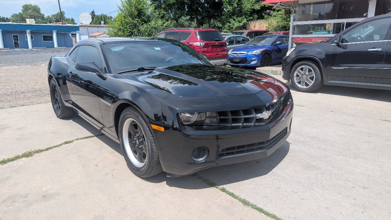 Used 2013 Chevrolet Camaro LS image 3