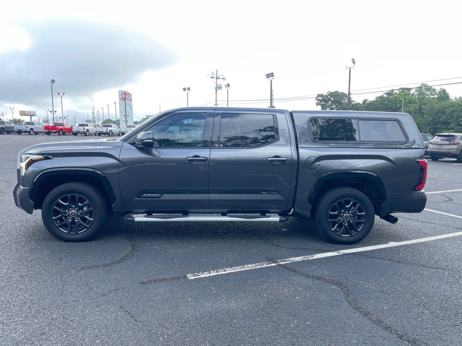 Used 2023 Toyota Tundra Platinum AWD/4WD image 13
