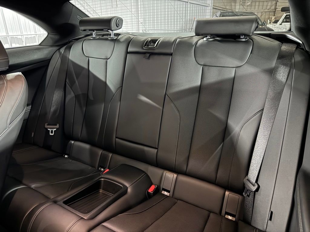 Used 2025 BMW M240i xDrive Coupe image 39