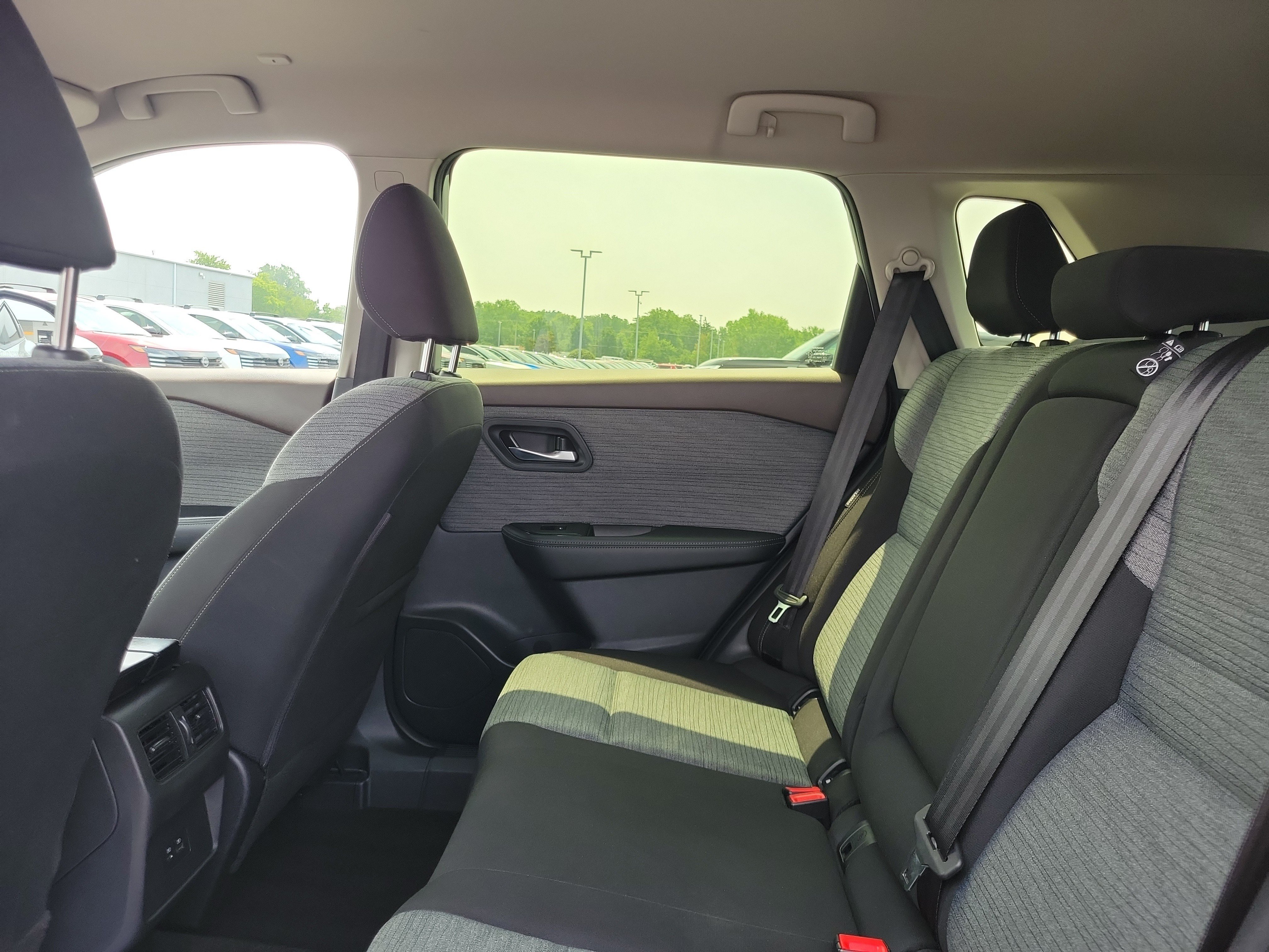 Certified 2023 Nissan Rogue SV AWD/4WD image 11