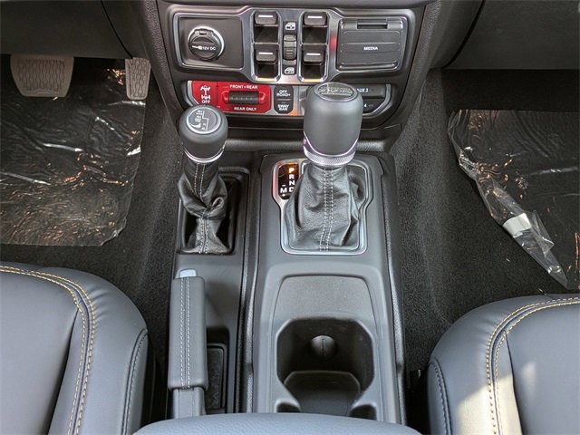 New 2025 Jeep Wrangler Unlimited Rubicon 392 image 19